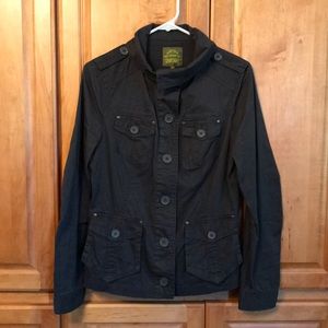 Light weight shirt jacket
